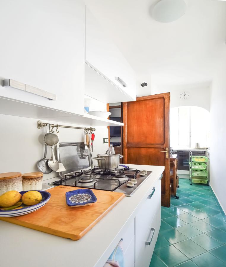 Amore Rentals - Casa Raffi Positano Exterior foto